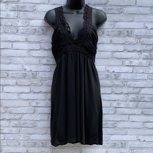 ❤️ Black Fit and Flare Flowy Dress ❤️